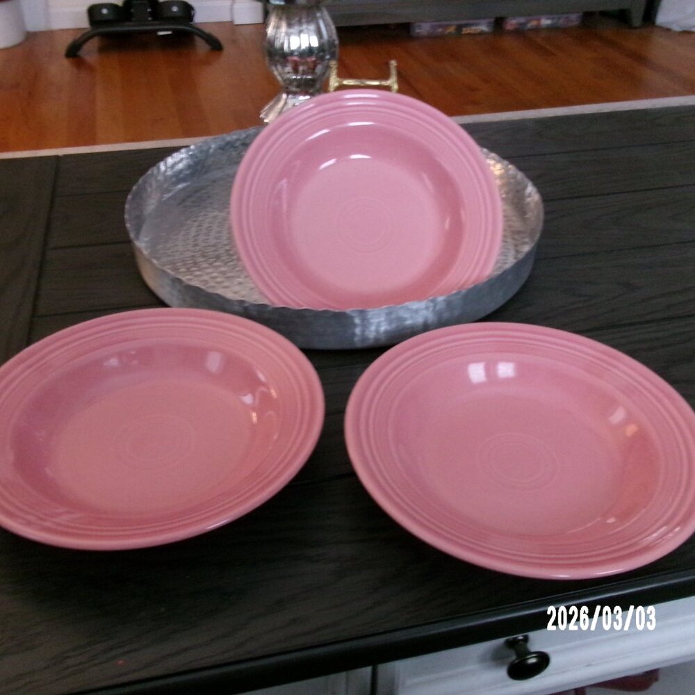 3 Fiesta Large Rim Soup Bowl, 9” Rose Pink, Homer Laughlin FIestaware HLC - Picture 2 of 6